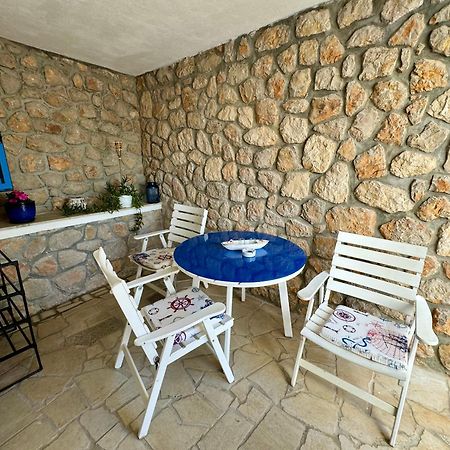 Ferienwohnung Apatmani Jugo I Bura Jadranovo Exterior foto